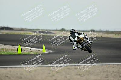 media/Apr-18-2025-TrackDaz (Fri) [[45f5874c44]]/A Group/Session 2 (Turn 10)/